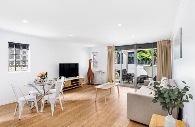 Central 2BR APT for 6PPL, w/free parking@SouthBNE