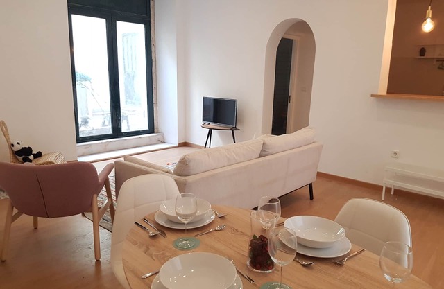 Central and Modern Apartment in a Restored Chalet