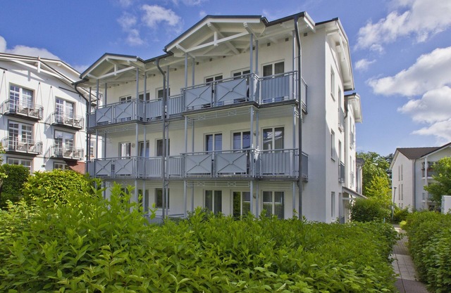 Central apartment with balcony, use of swimming pool and sauna - Villa Buskam apartment 22