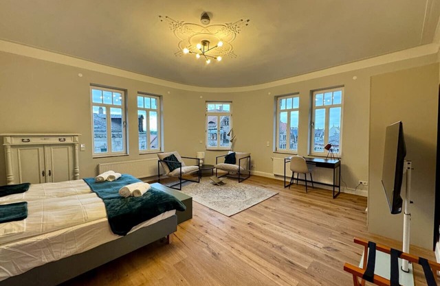Central apartment for 4, 2 bedrooms