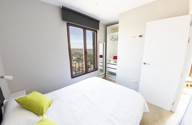 central apartment in Toledo D