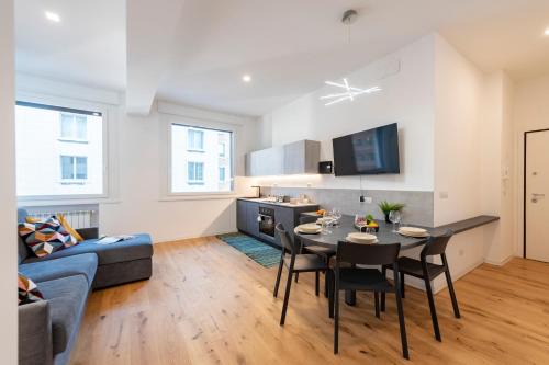 Central Apartment Piazza Dante Genova - Happy Rentals