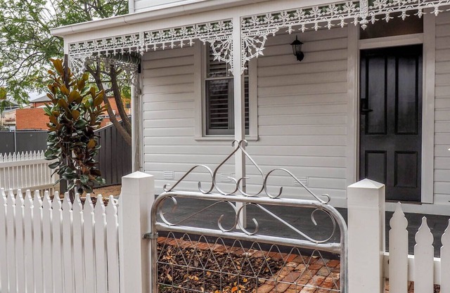Central Bendigo Cottage Charm