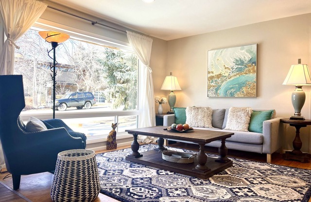 Central Boulder! 3Bdrm Nice Cozy House