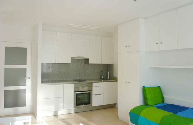 Central, cozy and bright