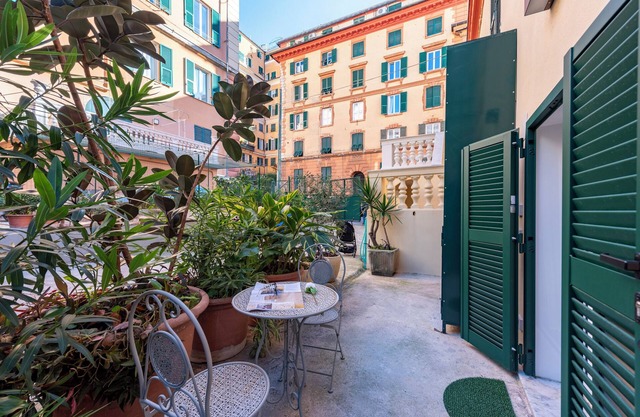 Central Flat In Genova, Genova, Italy