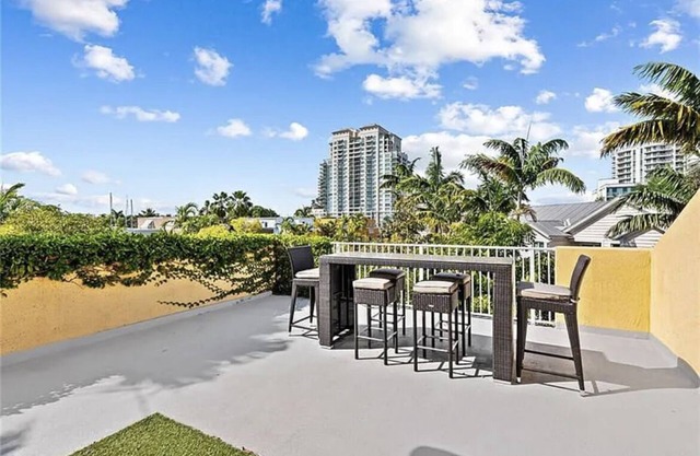Central Fort Lauderdale Luxury Oasis