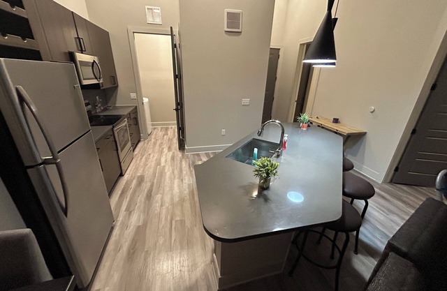 Central Frisco Apartment 1-bedroom apartment Near Hwy 121 and Ohio