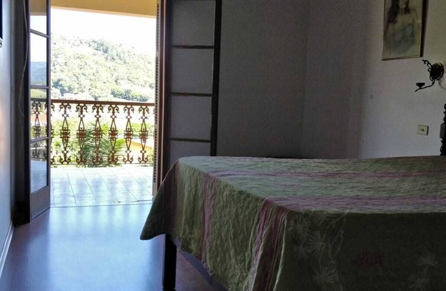 Central house - view to mountains