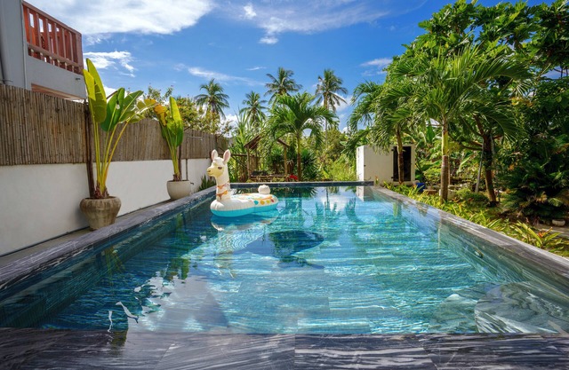Central Hoi An - Entire 4 Bedroom Villa with Pool