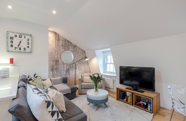 Central Kings Cross Penthouse