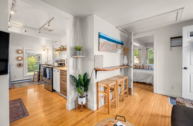 Central location! Bungalow for 2 + Garden