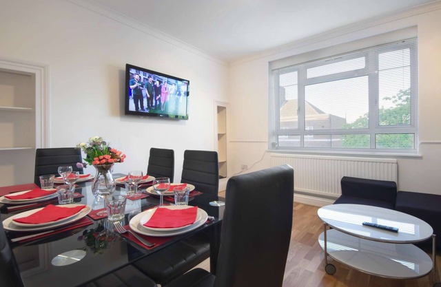 Central London 2 bedroom apartment up to 7 people