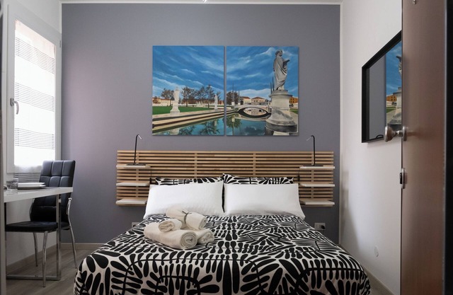[Central]Modern studio apartment 10 steps from downtown