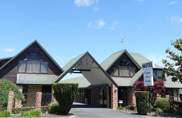 Central Motor Lodge