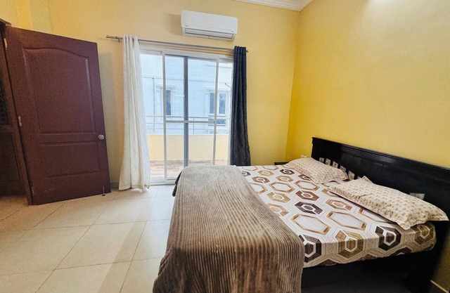 Central Retreat 4 BHK Full Furnished Luxury Apartment with AC in Hyderabad