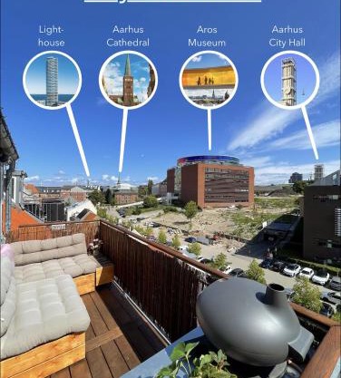 Central rooftop apartment by ARoS with balcony