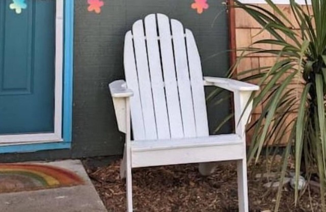 Central Salem* Hazelnut Home *2bd/1bt !Private!