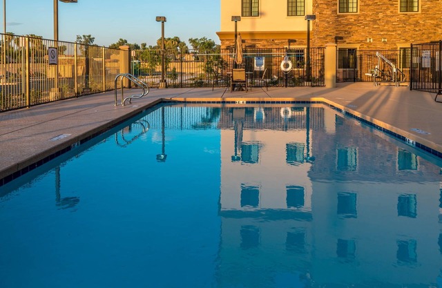 Central Suite | Heated Pool + Free Breakfast
