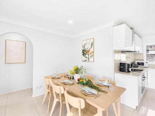 Central Sunnybank 4 Bedrooms Home, Family Friendly