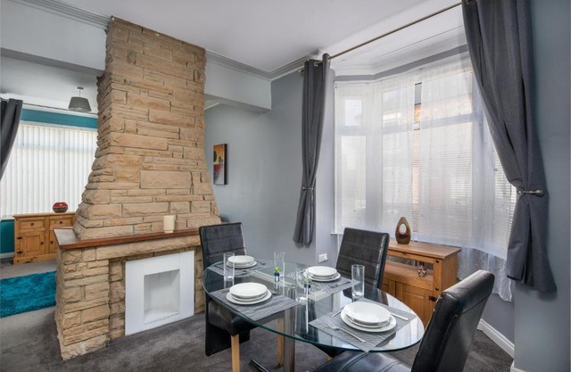 Central thornaby rooms
