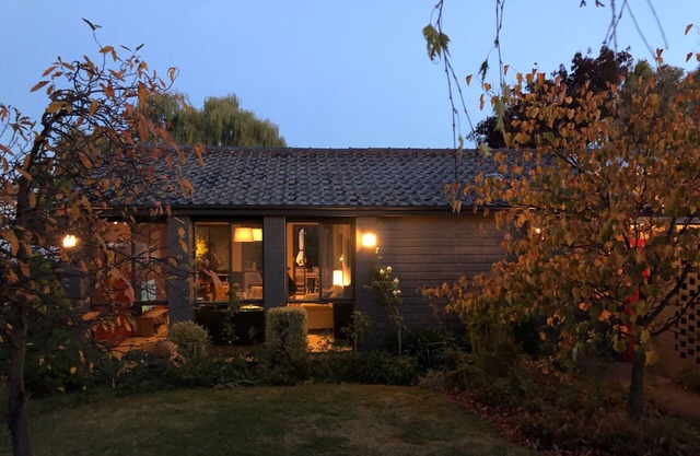 Central to Orange, PLC, Duntryleague, a comfortable and warm retreat.