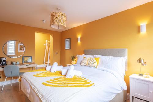 Central Whitchurch Hotel - Lowcross House Room 4
