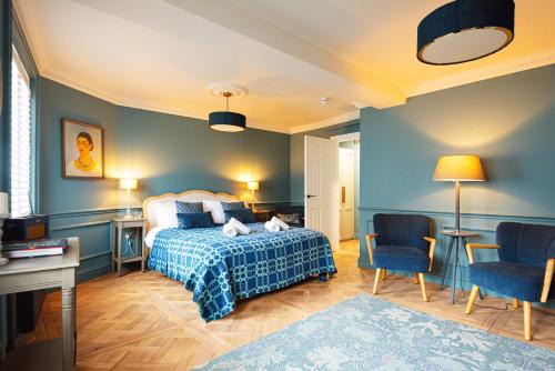 Central Whitchurch Hotel - Lowcross House Room 1