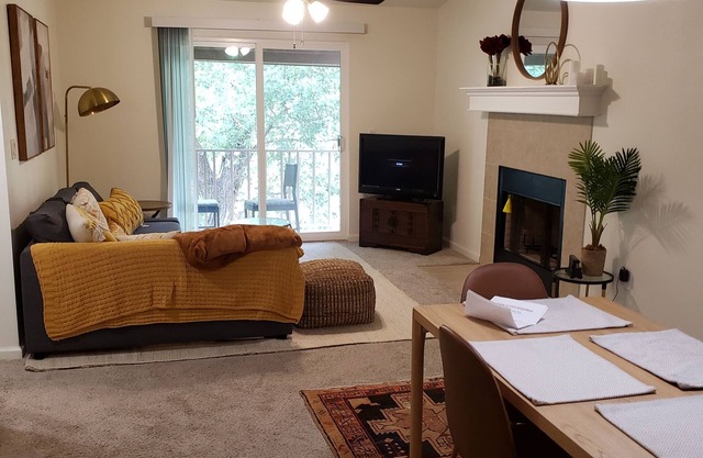 Centrally Located. 2 Queen beds and 2 Full bath with lots of amenities.