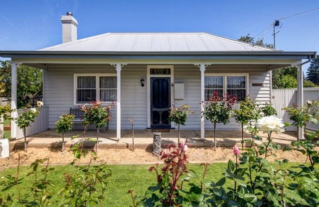 Centrally located family home