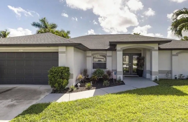 Centrally located, minutes to beachesnFamily friendly with private heated pool!