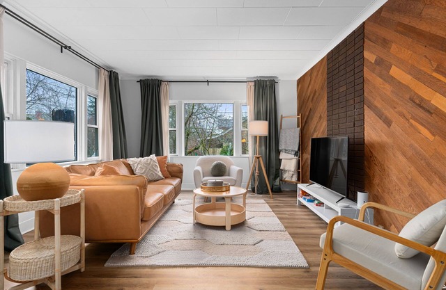 Centrally Located Portland rental.