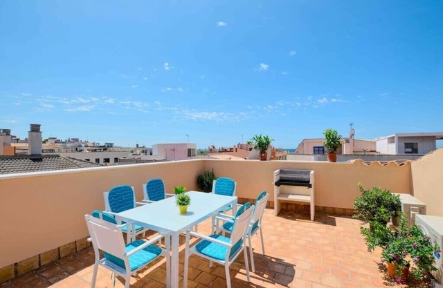Centrally Town House "Villa José" with Terrace
