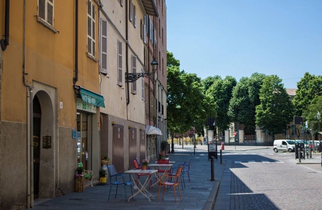 Centro Storico Oltretorrente Apartment
