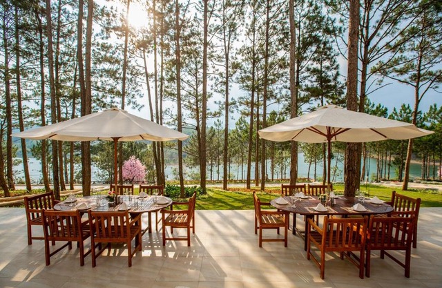 CEREJA Hotel & Resort Dalat