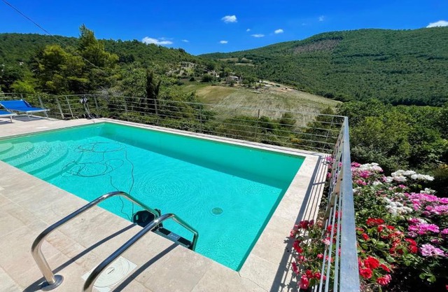 Cerro Cottage/slps 8/exc Pool Onsite/spoleto 9 Kms