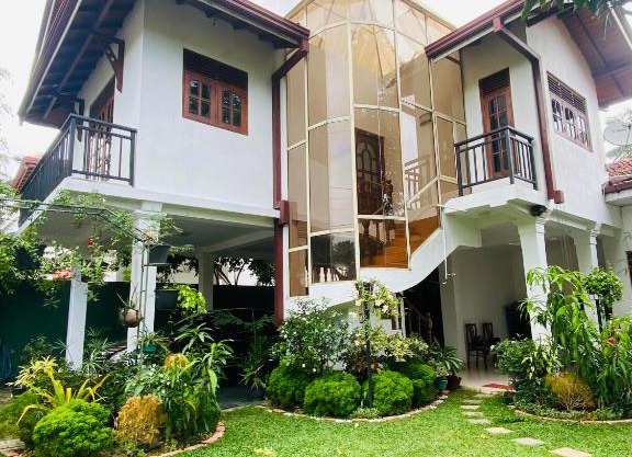 CFR AIRPORT VILLA