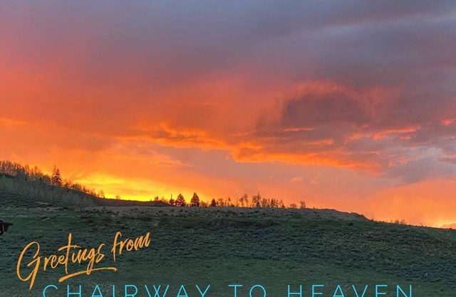 Chairway to Heaven - family friendly luxury condo ski in/out, mountain views
