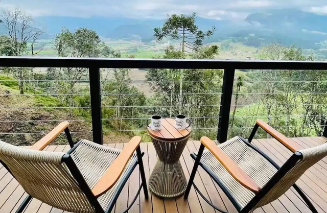 Chalé com Banheira e Vista Espetacular