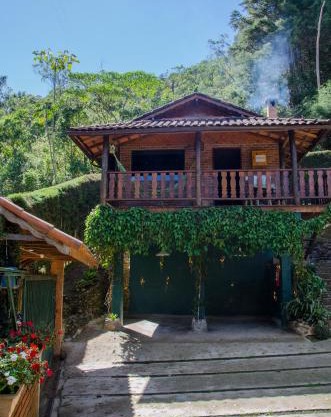 Chalés Lirio dos Vales