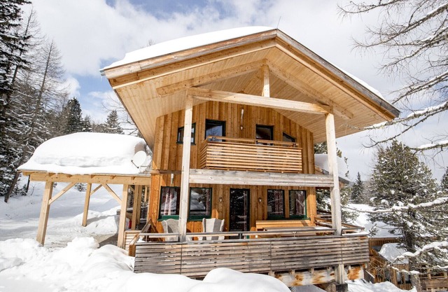 Chalet #13 with IR-sauna and indoor whirlpool
