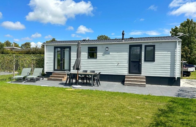 Chalet Op Recreatiepark 