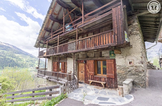 Chalet 6 people 3 bedrooms 72 m2 in Sainte Foy Tarentaise