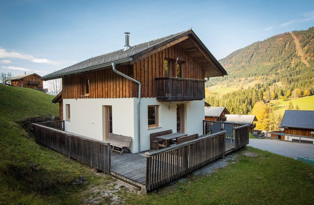 Chalet # 84 with 3 BR for 6 to 8 people