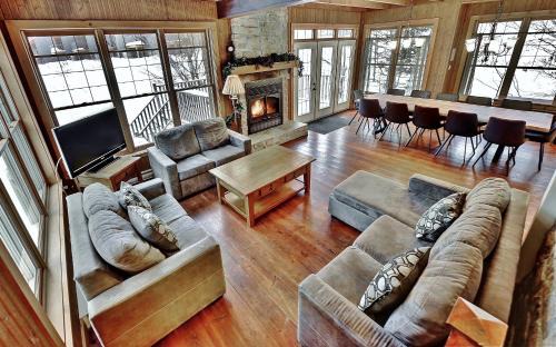 Chalet 9019 Chemin des Alpages by Les Chalets Alpins