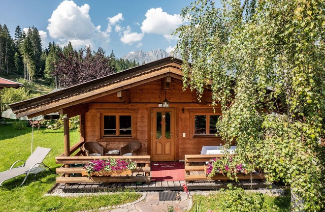 Chalet/Apartment Deluxe im Gartenhotel Rosenhof bei Kitzbühel