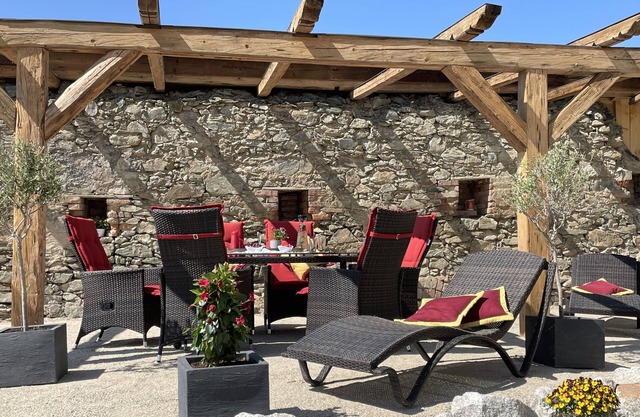Chalet apartment "Sonnenidyll", 51 sqm & wellness/fitness/sauna - Bergrödelhof
