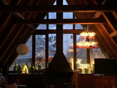 Chalet Aranés Santa María cerca de Baqueira-Beret by Eth Flòc
