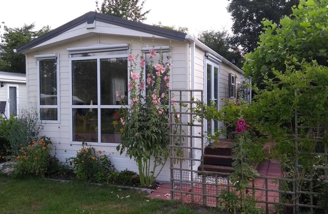 Chalet at the edge of the Gaasterland forest and 6 km from the IJsselmeer