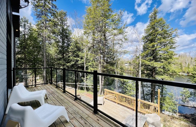 Chalet Atlantide au bord du Lac and Spa